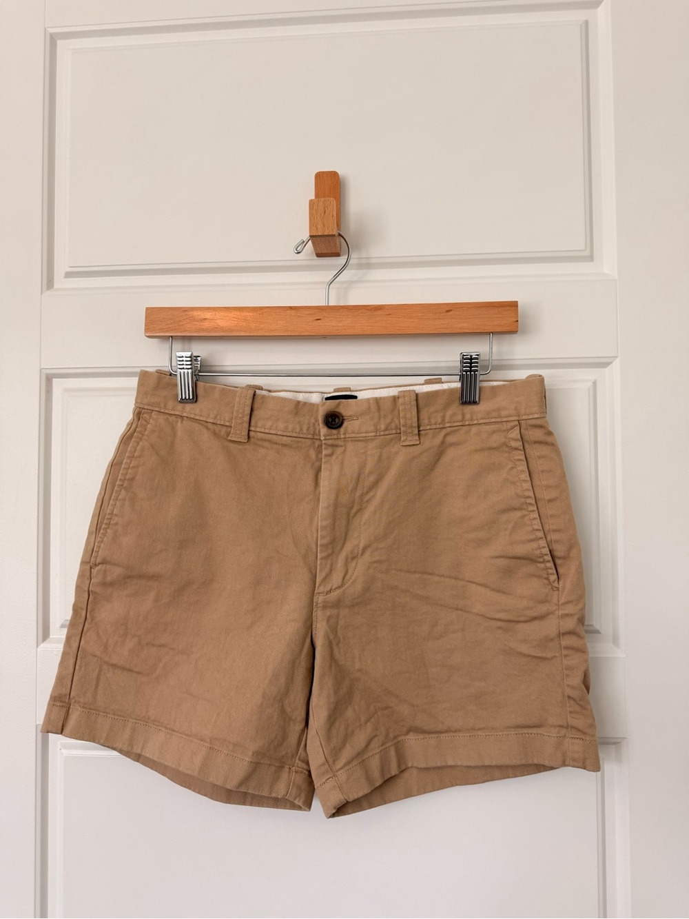 J.Crew 5" Inseam Chino Shorts Size 30 Beige Khaki Men's
